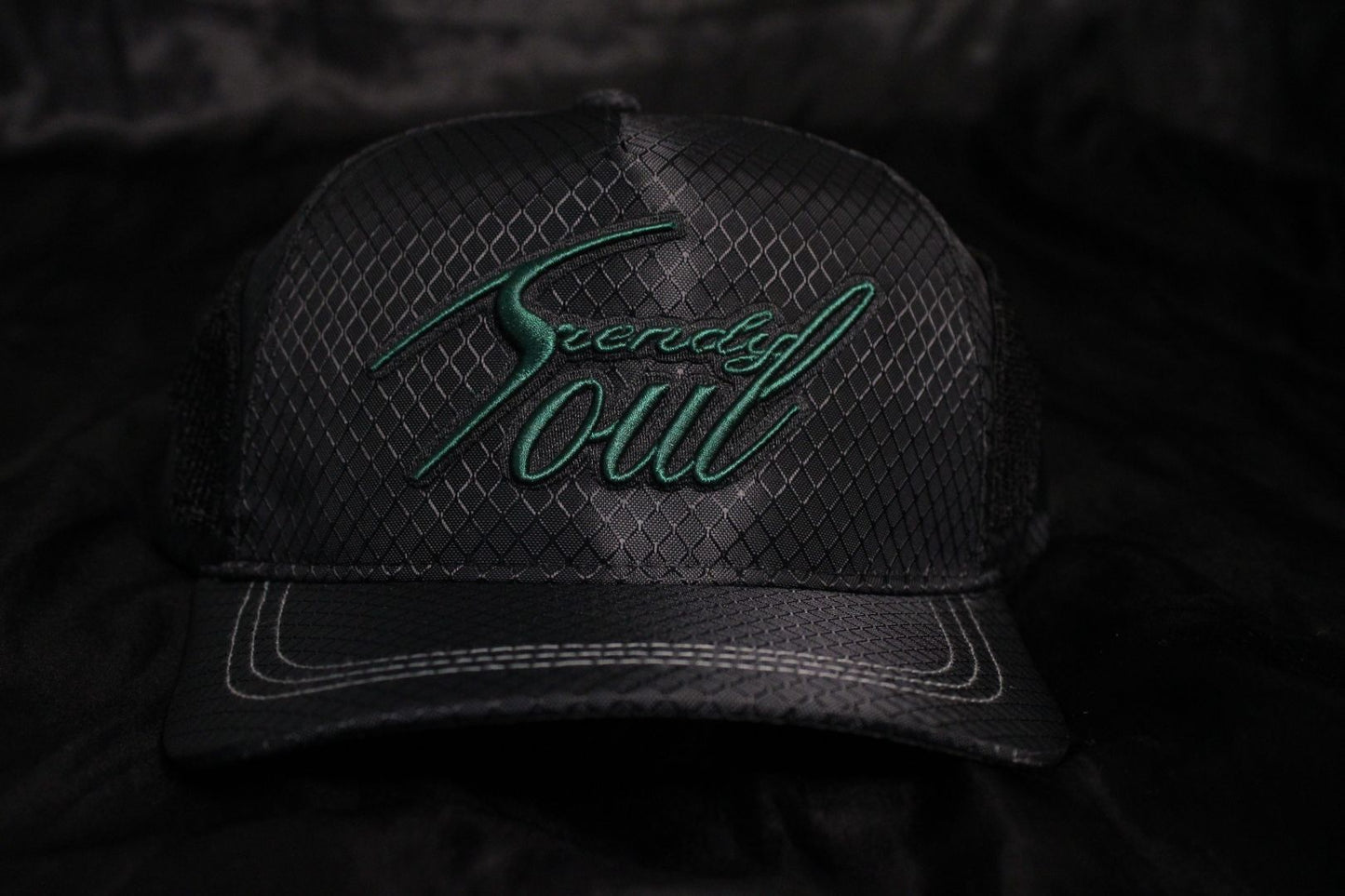SOUL SPILL TRUCKER 001